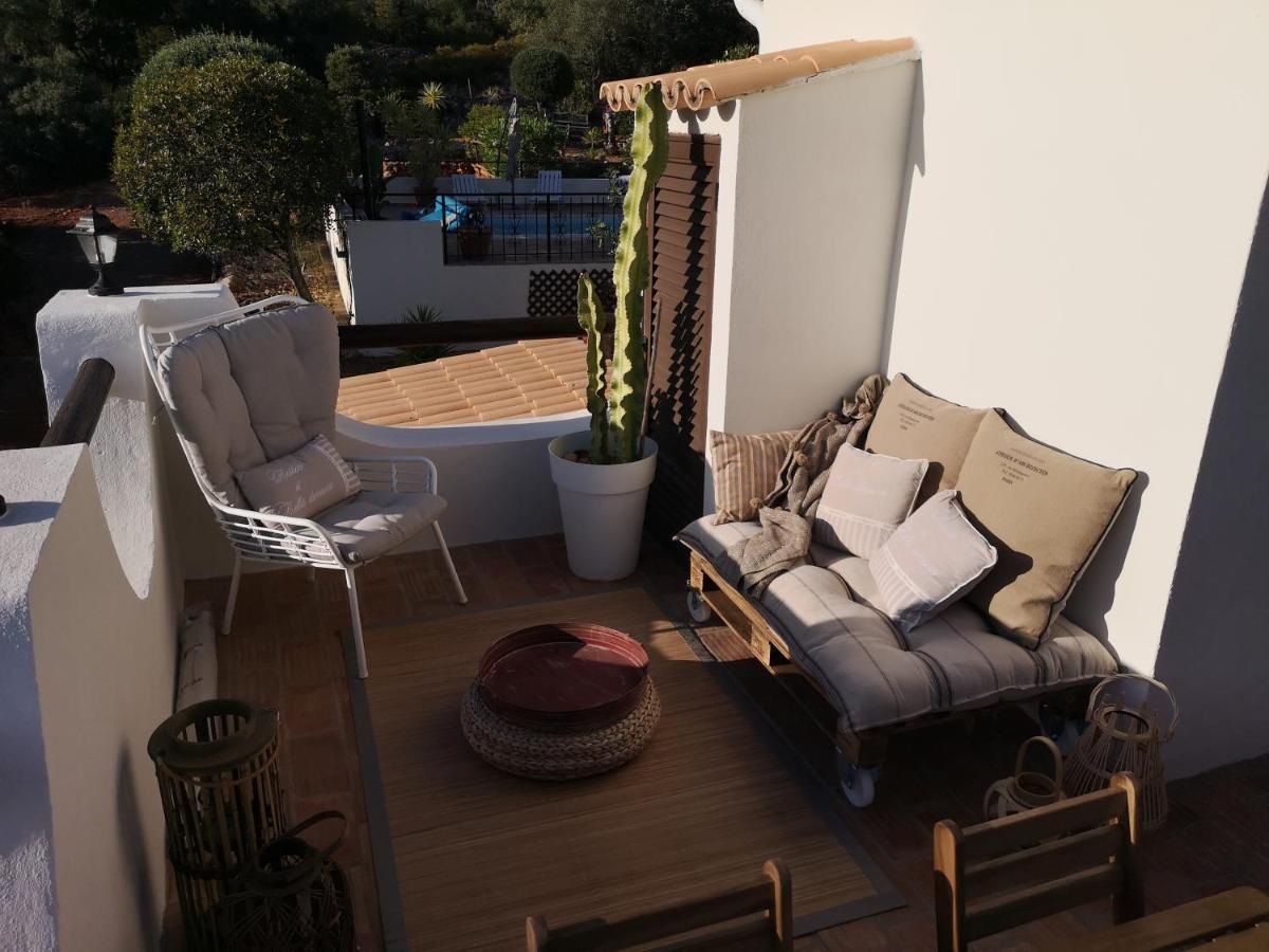 Quinta Da Familia Bed & Breakfast โลว์เล ภายนอก รูปภาพ