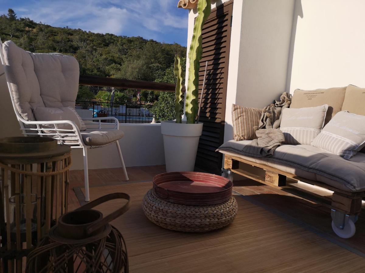 Quinta Da Familia Bed & Breakfast โลว์เล ภายนอก รูปภาพ