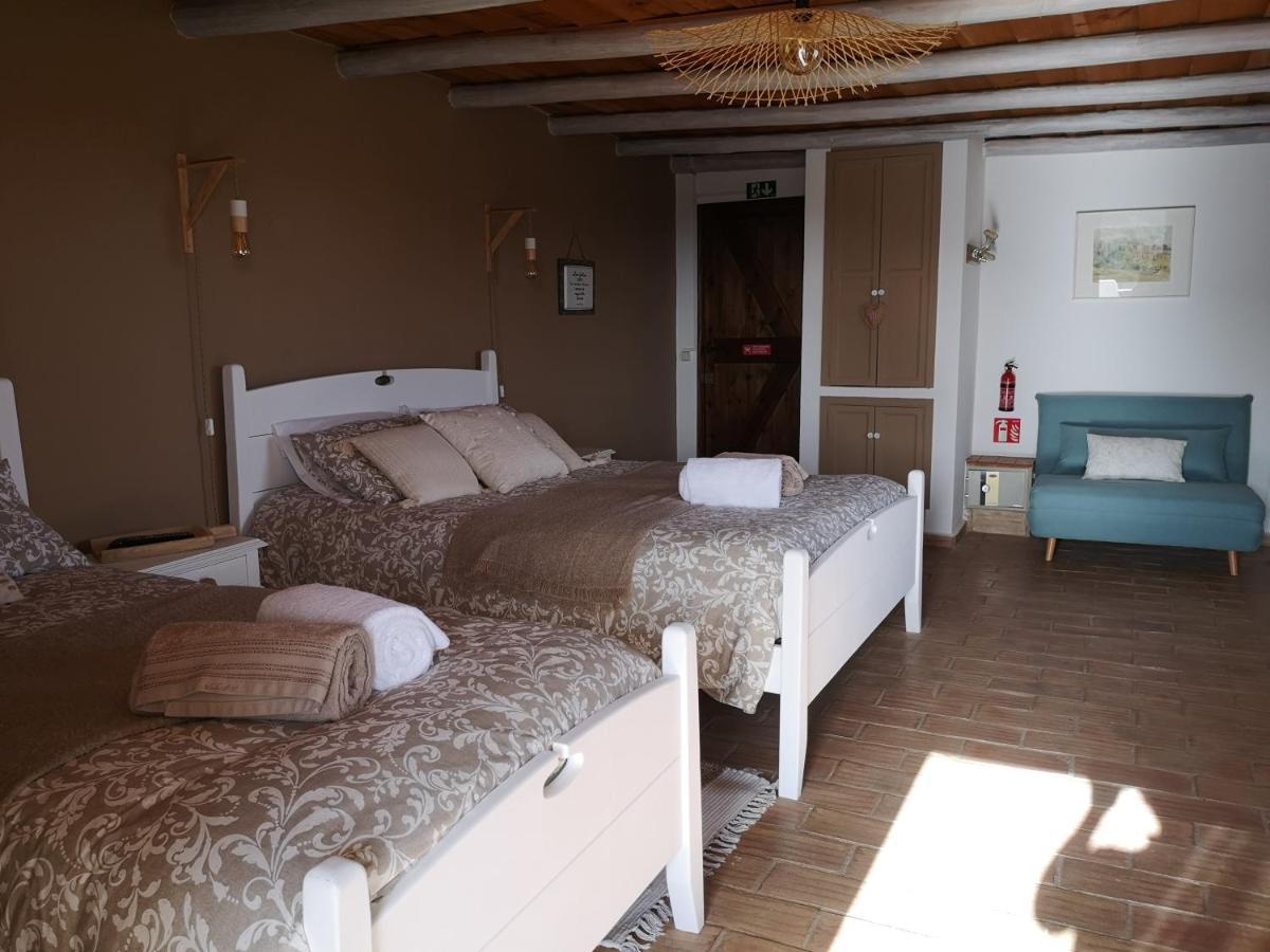 Quinta Da Familia Bed & Breakfast โลว์เล ภายนอก รูปภาพ