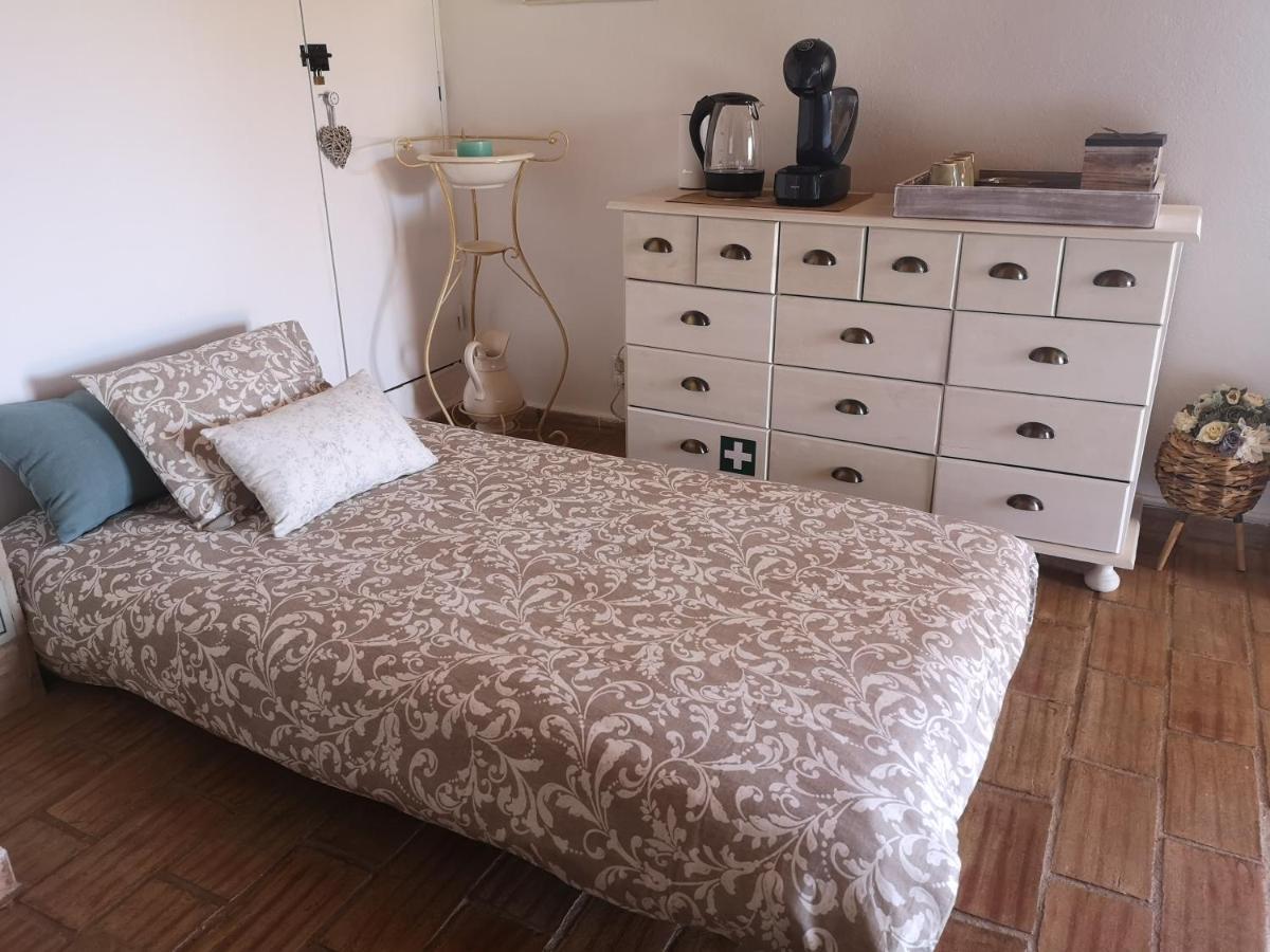 Quinta Da Familia Bed & Breakfast โลว์เล ภายนอก รูปภาพ